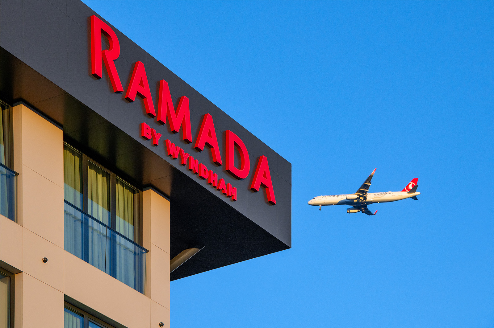 İstanbul Havalimanı’na Yakın Konaklama: Ramada by Wyndham Arnavutköy