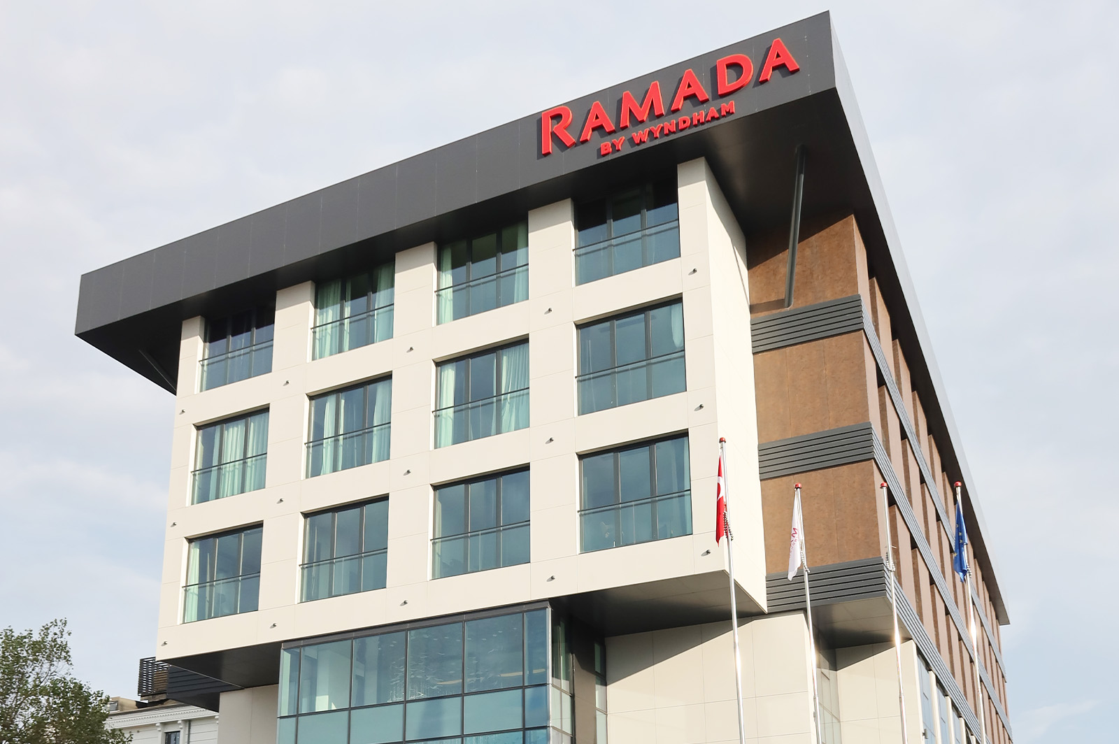 Ramada by Wyndham Arnavutköy Otel Dış Görünüm